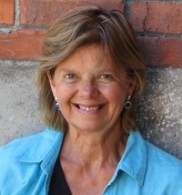 Photo of Julie Lawson