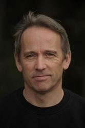 Jasper Fforde