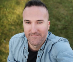 Photo of Daniel Cañas